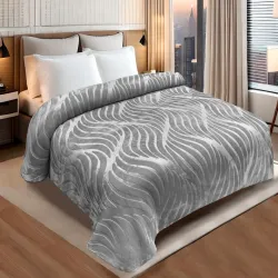 3.6kg Ultra Supersoft & Lush Queen size Phila Kahle Blanket by EDURA 3.6kg Ultra Supersoft & Lush Queen size Phila Kahle Blanket by EDURA